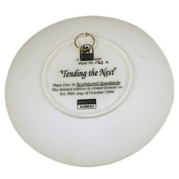 7 1/4" Bradex Decorative Plate "Tending The Nest" Red Cardinal Bird #1742 A With - Picture 8 of 8